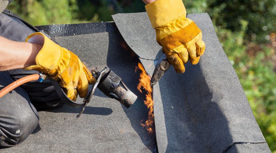 Professional gutter cleaning in Brielle, NJ